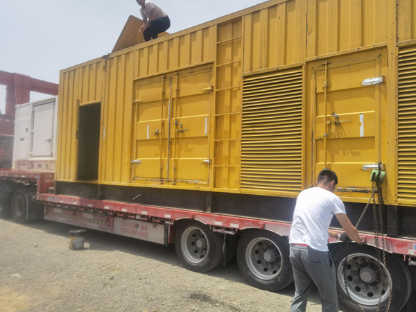 仁和发电机出租100KW发电机需要什么规格的电缆线？