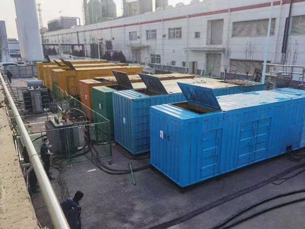 仁和380V和690V电压的电缆线相同吗？