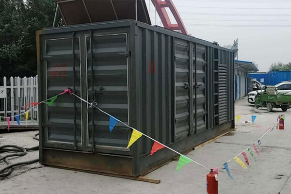 仁和发电机租赁空气滤清器多久更换一次？