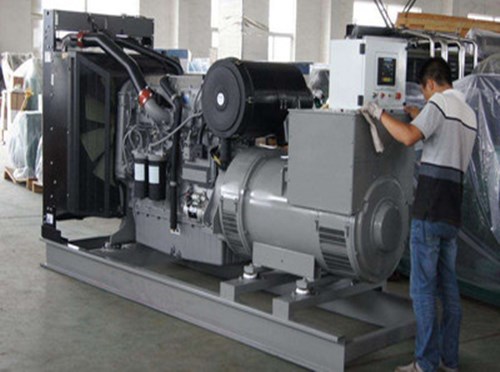 仁和柴油发电机组和储能设备配合使用的案例