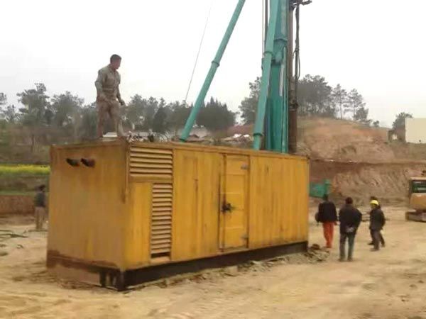 仁和如何判断水冷式机油散热器密封件是否需要更换？